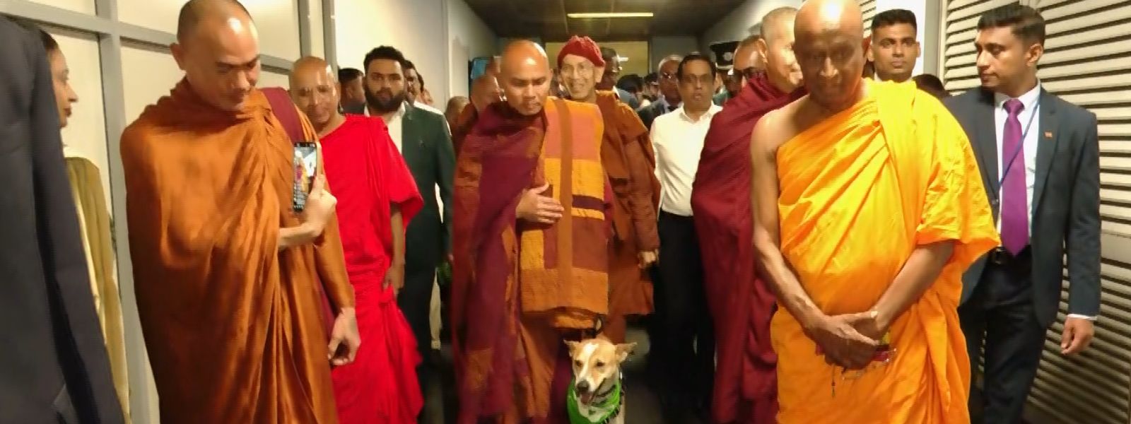 Ven. Pannakara Thero Arrives in SL with “Aloka”